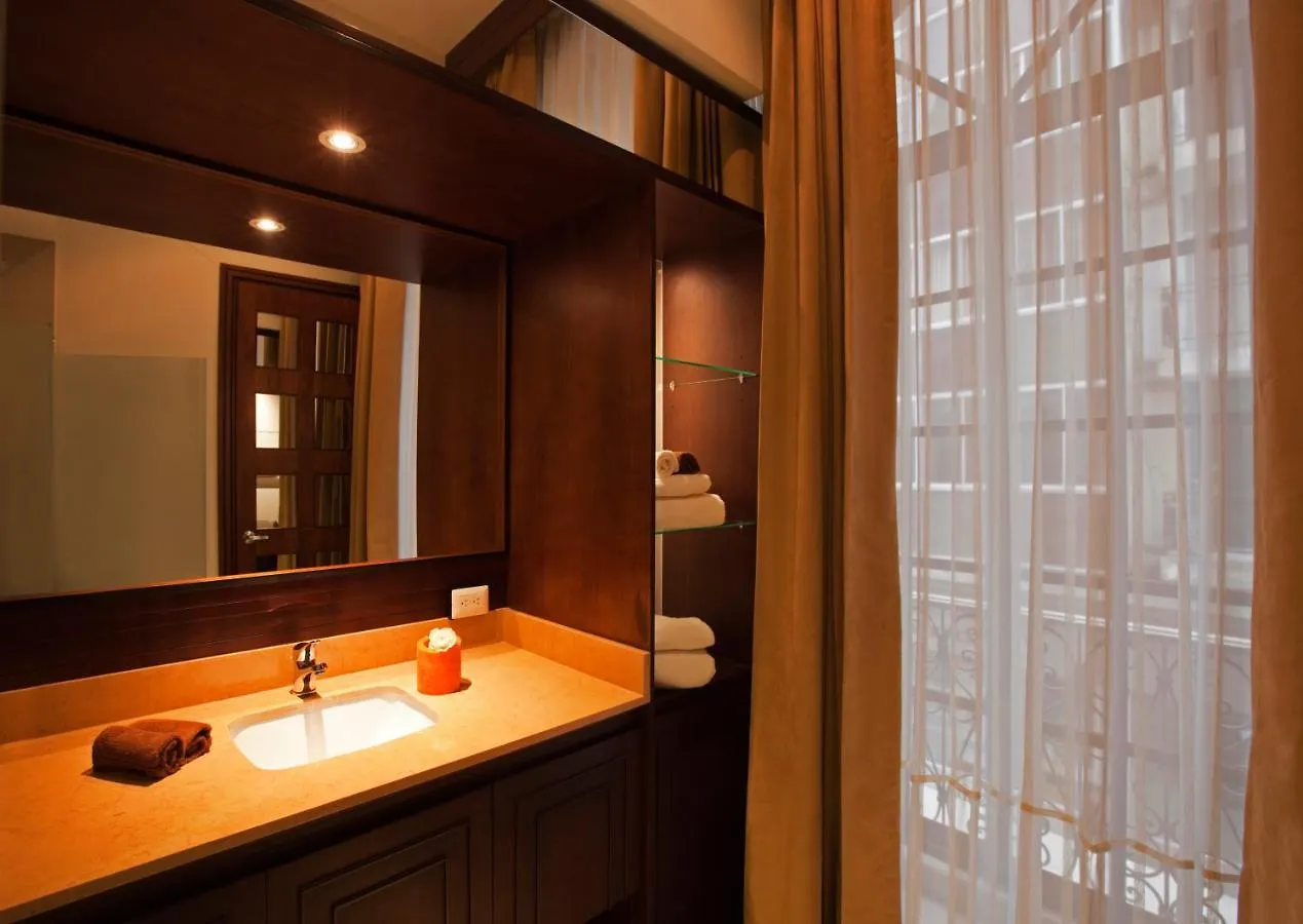 Parc Royale Suites Hotel
