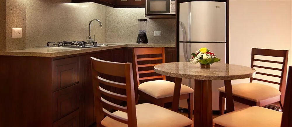 Parc Royale Suites Hotel Cuenca